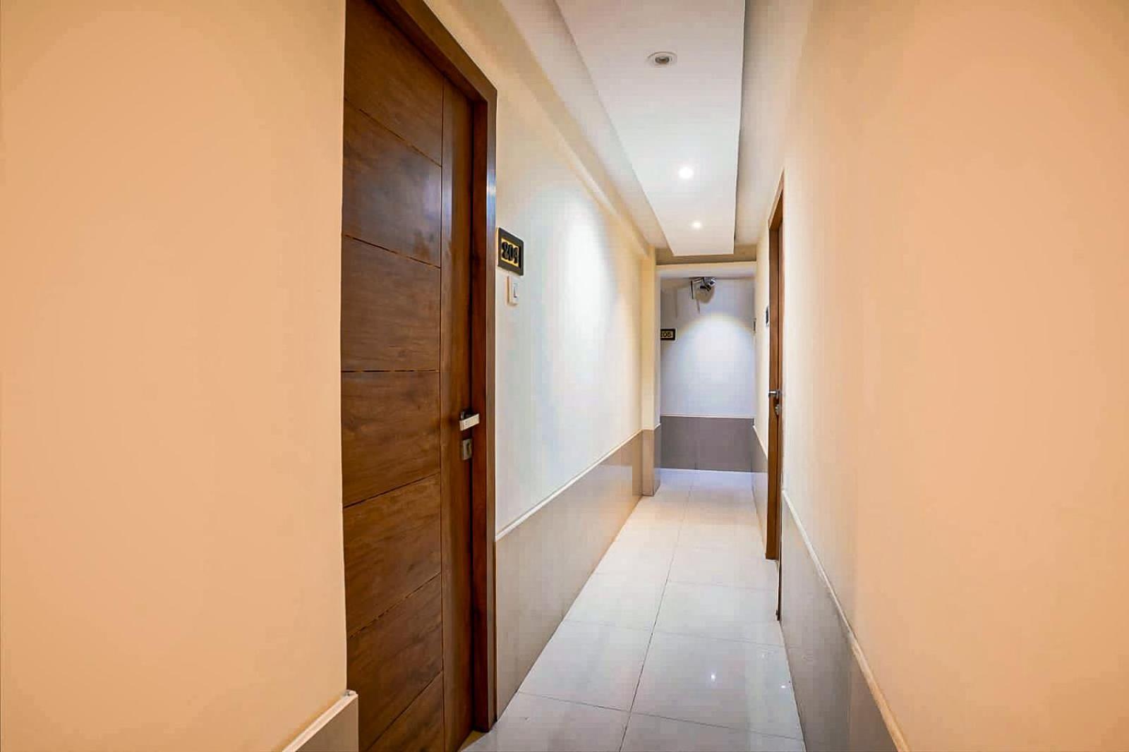 Regal - Chakala Andheri By Glitz * Mumbai