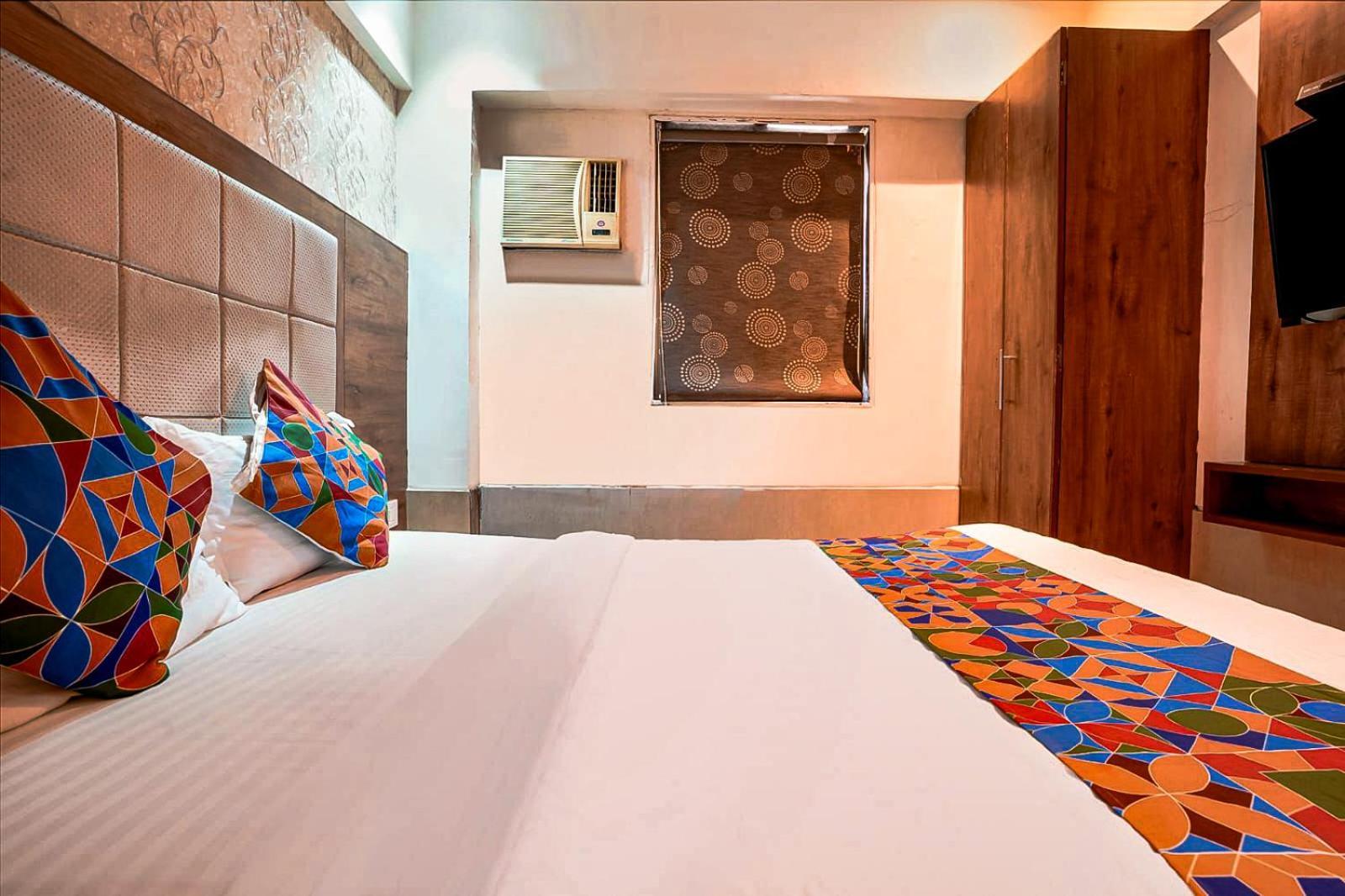 Hotel Regal - Chakala Andheri By Glitz *