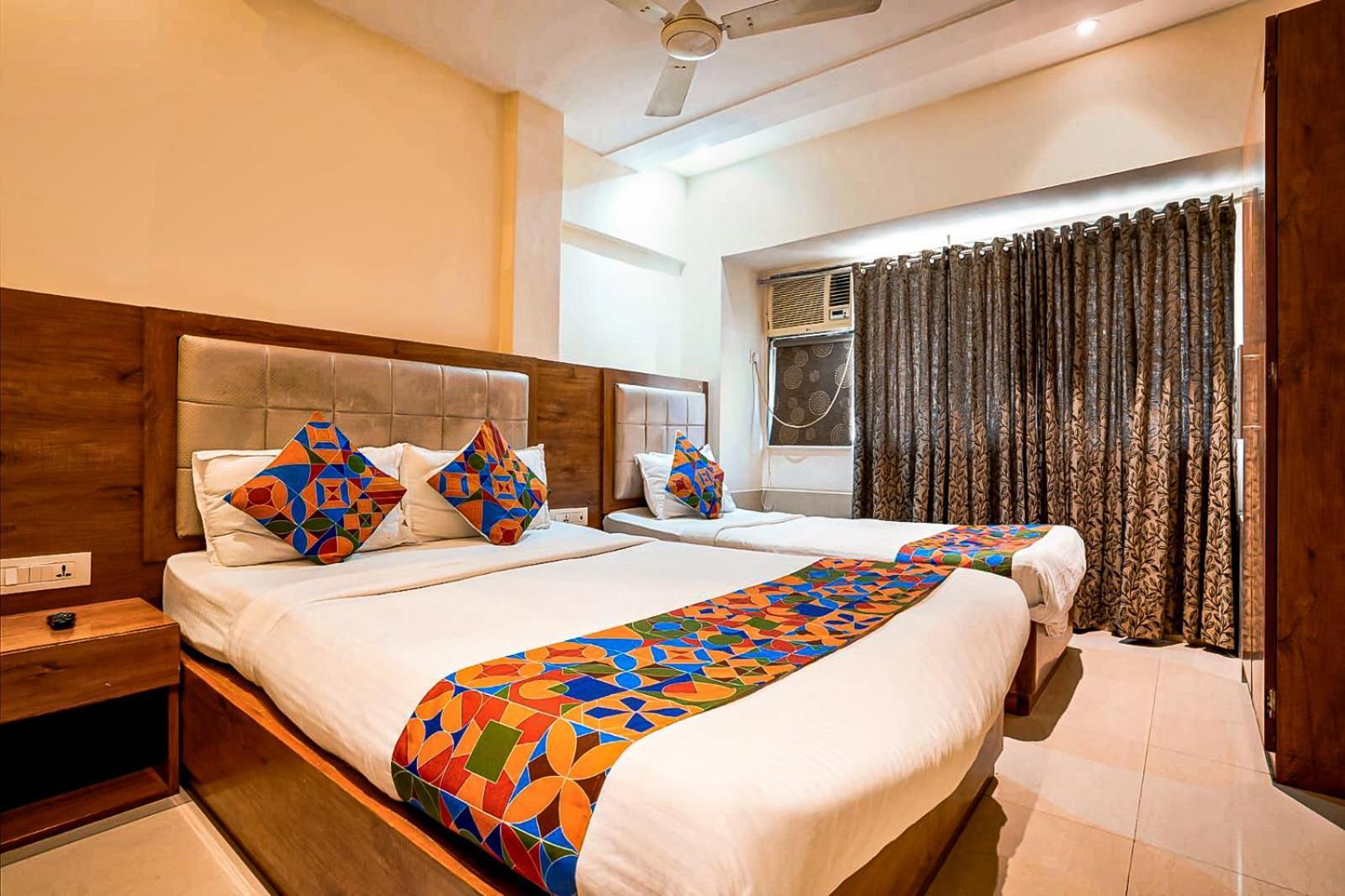 Regal - Chakala Andheri By Glitz *