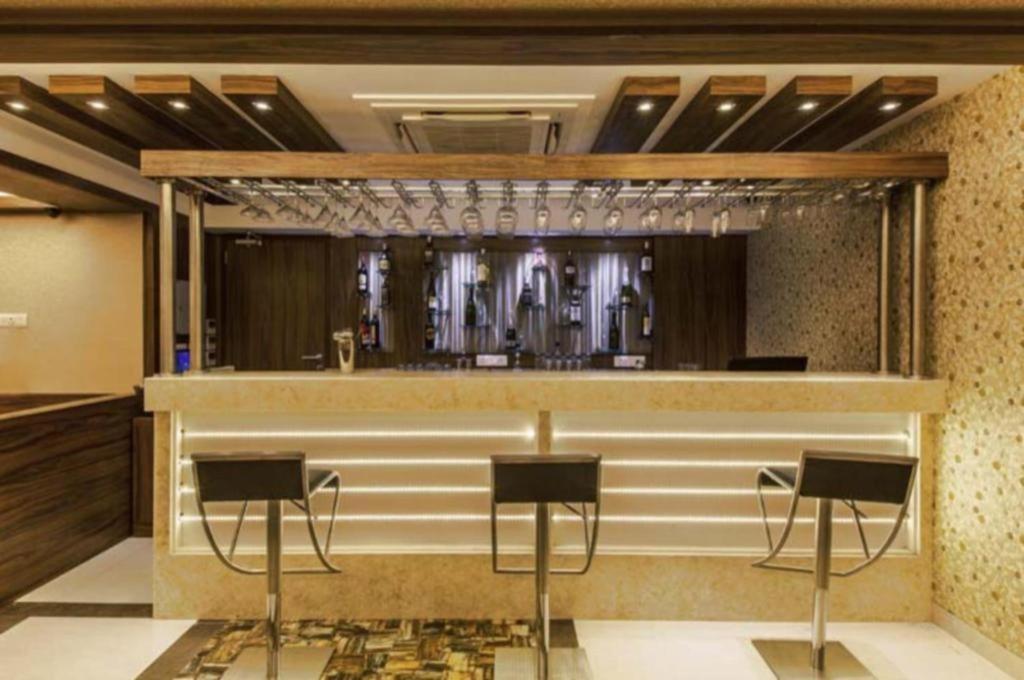 Anantha Executive 3*