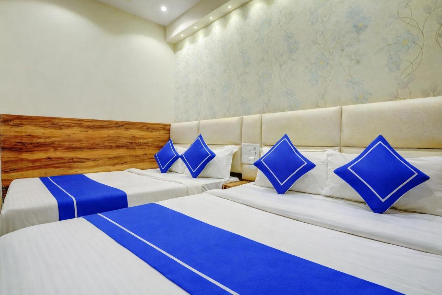 Indore Palace Nagpada Hotel Mumbai