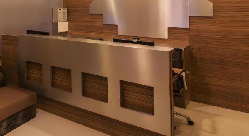 Hotel Anantha Executive