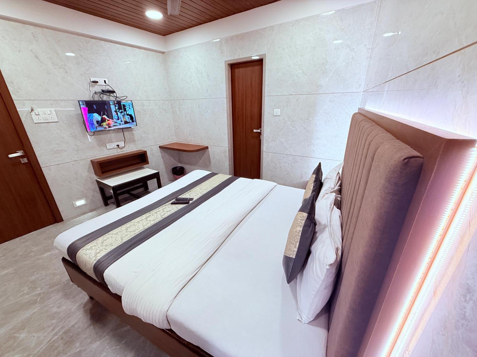 Shiv Sagar - Only For Indian Nationals Hotel