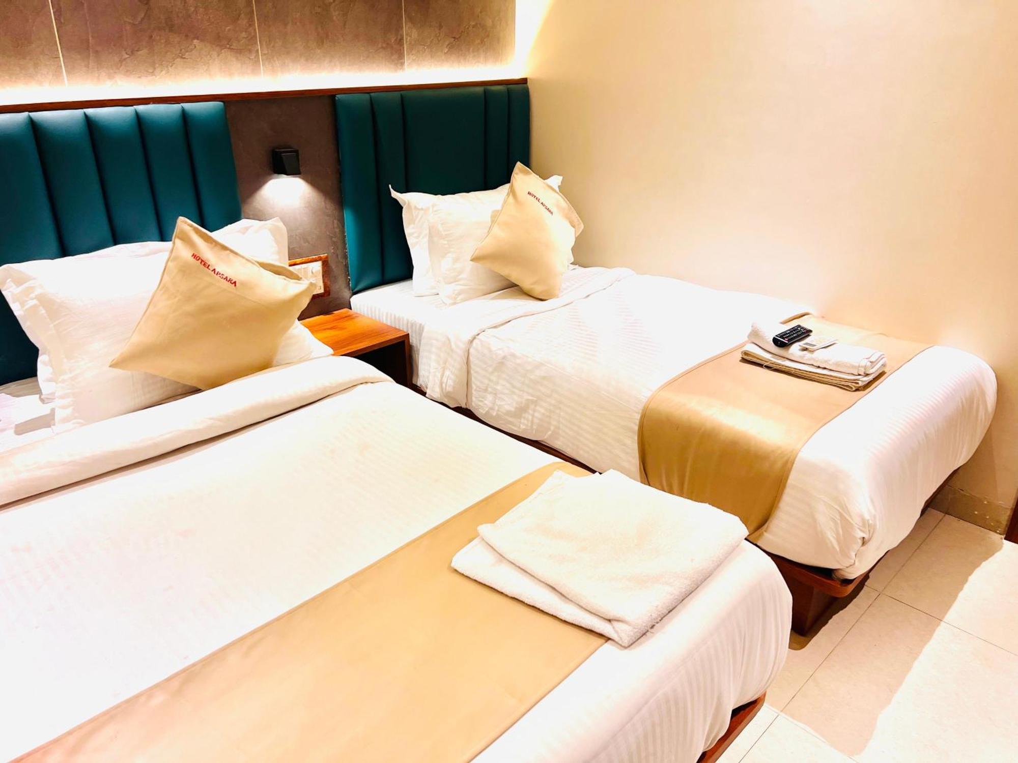 Hotel Apsara - Nearj J Hospital