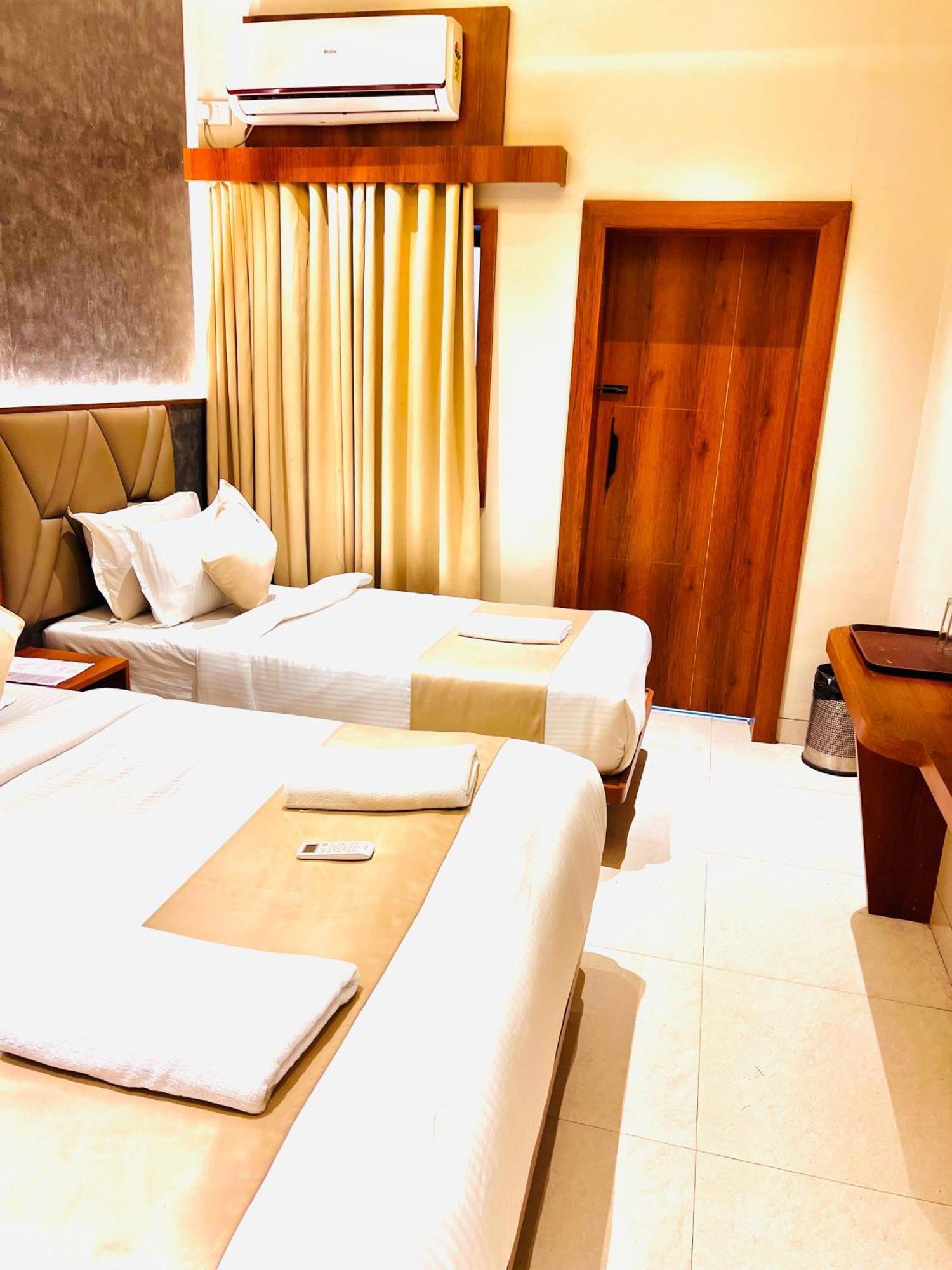 Apsara - Nearj J Hospital Hotel 3*