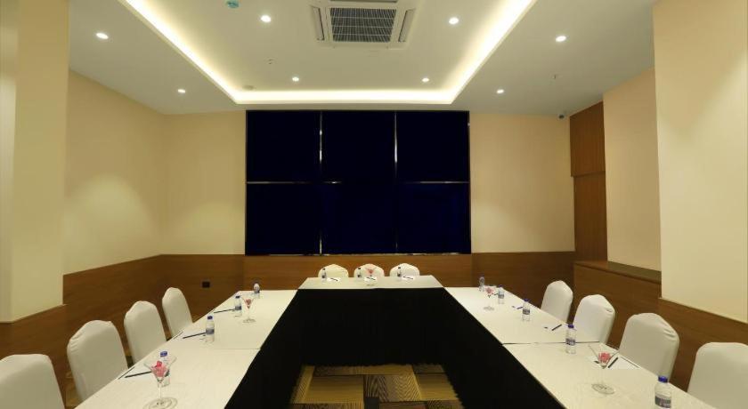 Aralia A Business Hotel, Midc Hotel Mumbai