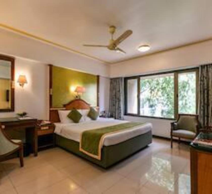 Tunga International 3*