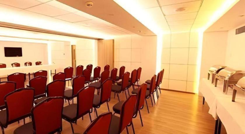 Hotel Metro - The Executive 3*