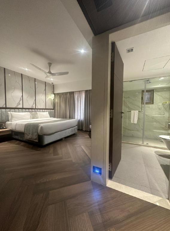 Tunga International 3*