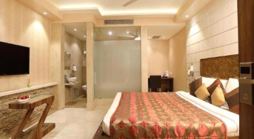 Metro - The Executive 3* Mumbai