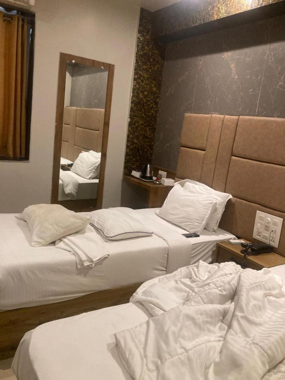 Salsabeel Airport T2 Mumbai