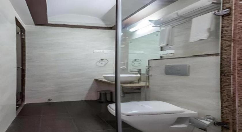 Hotel Anantha Executive Mumbai