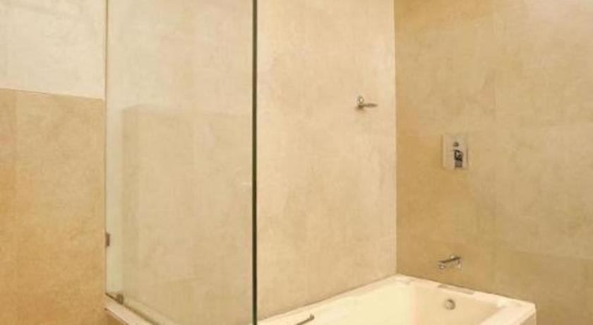 Metro - The Executive Hotel Mumbai