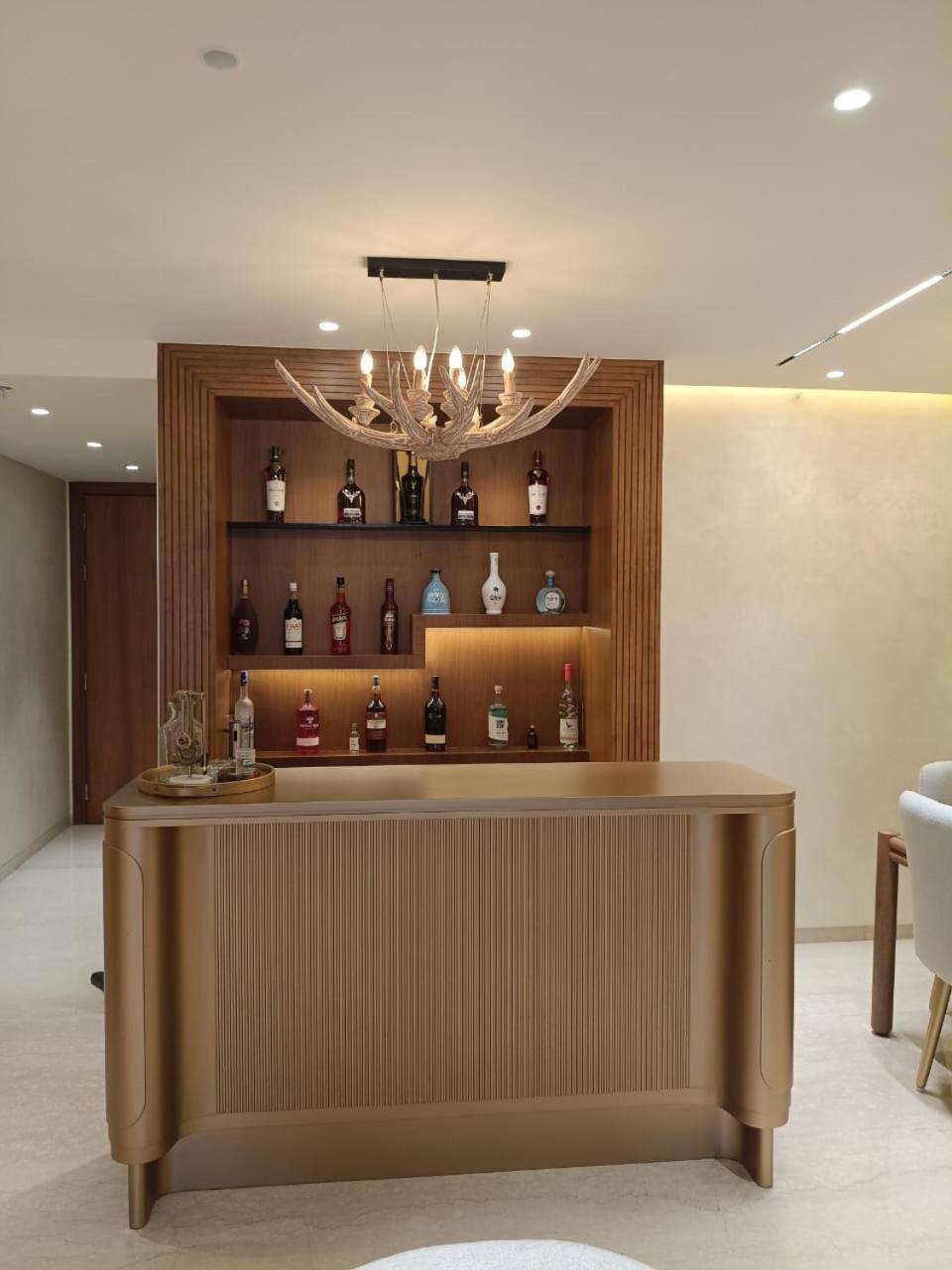 Guest house Luxury In Andheri Near Airport