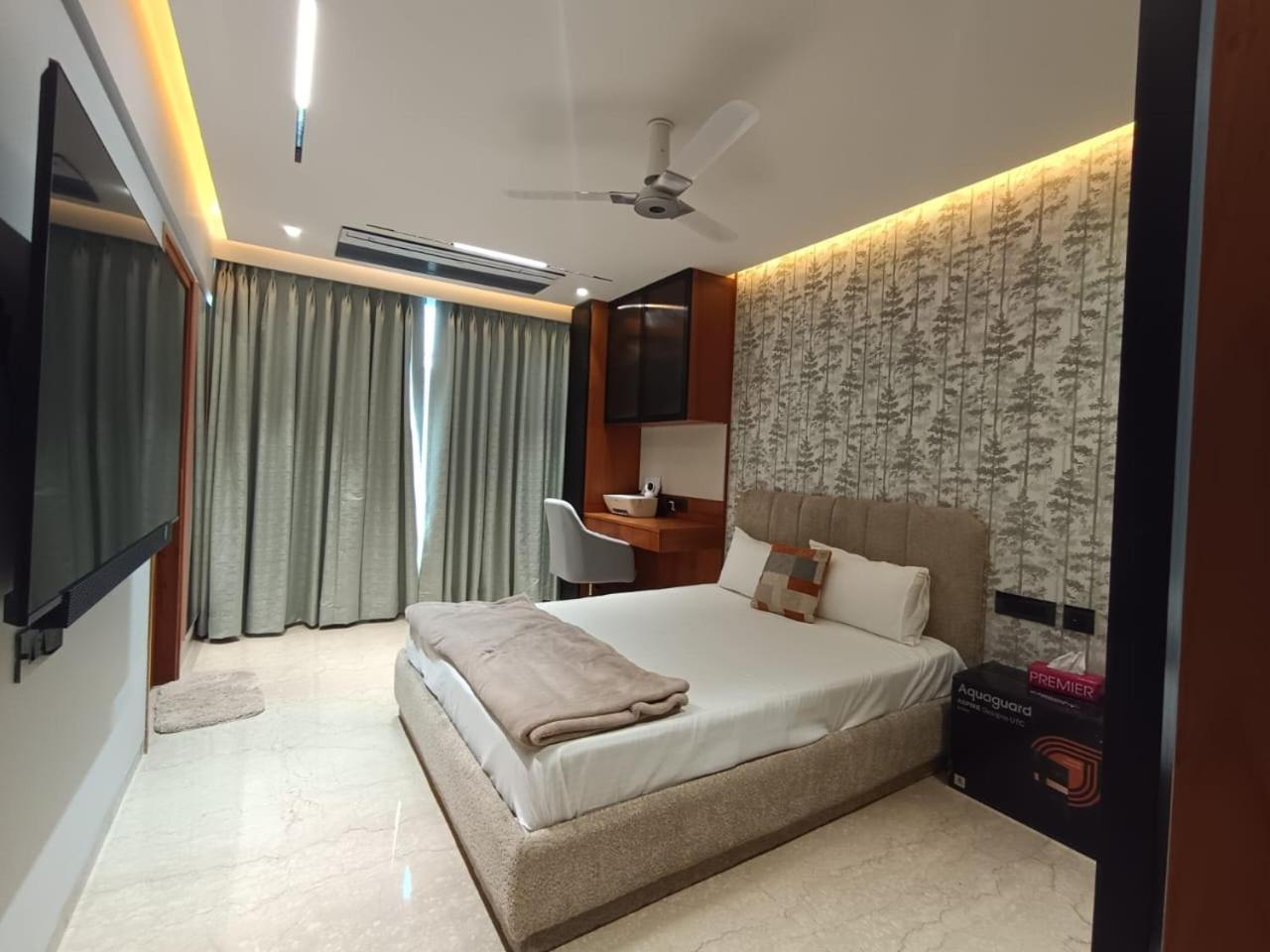 Luxury In Andheri Near Airport