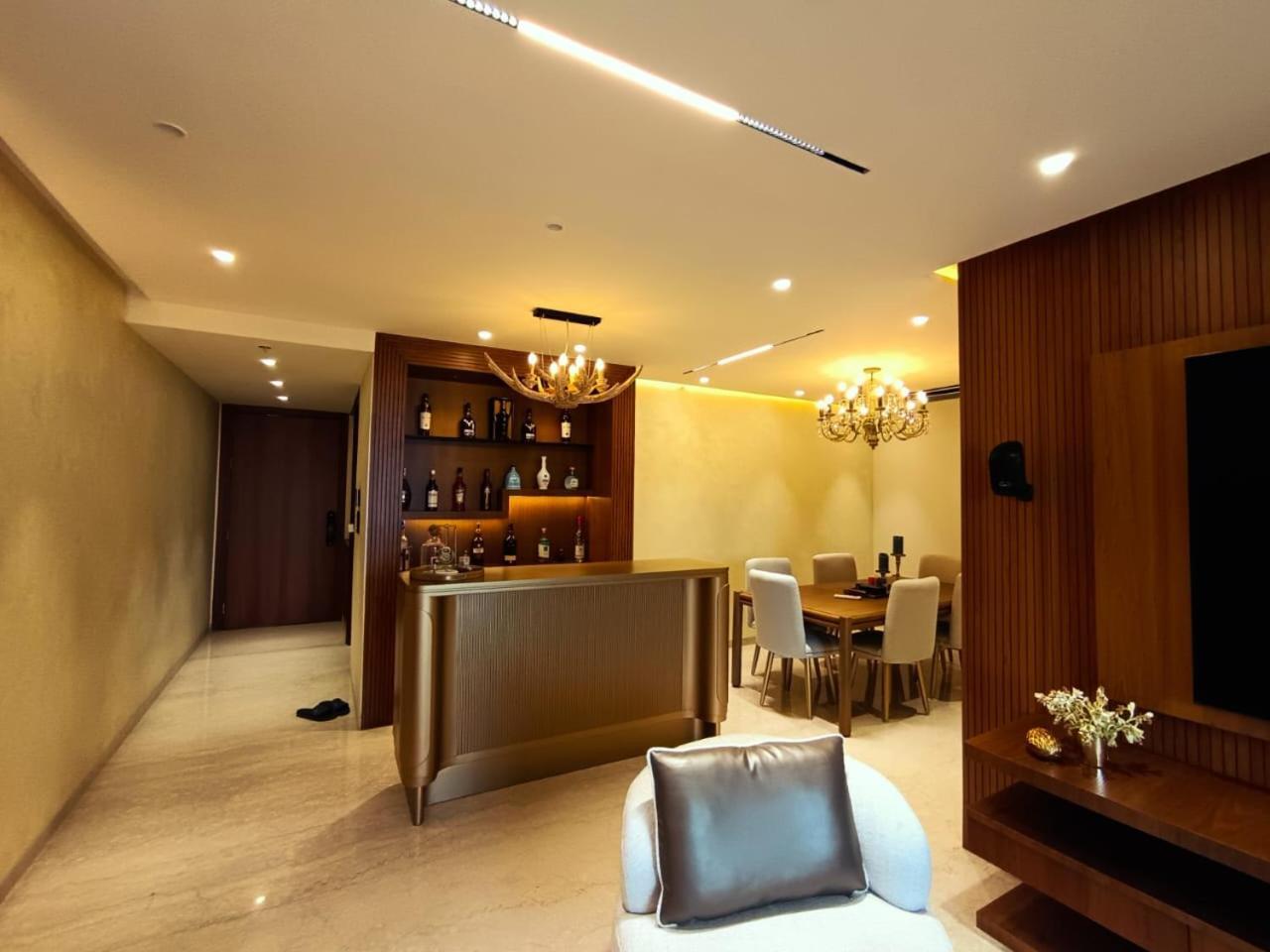 Luxury In Andheri Near Airport Guest house