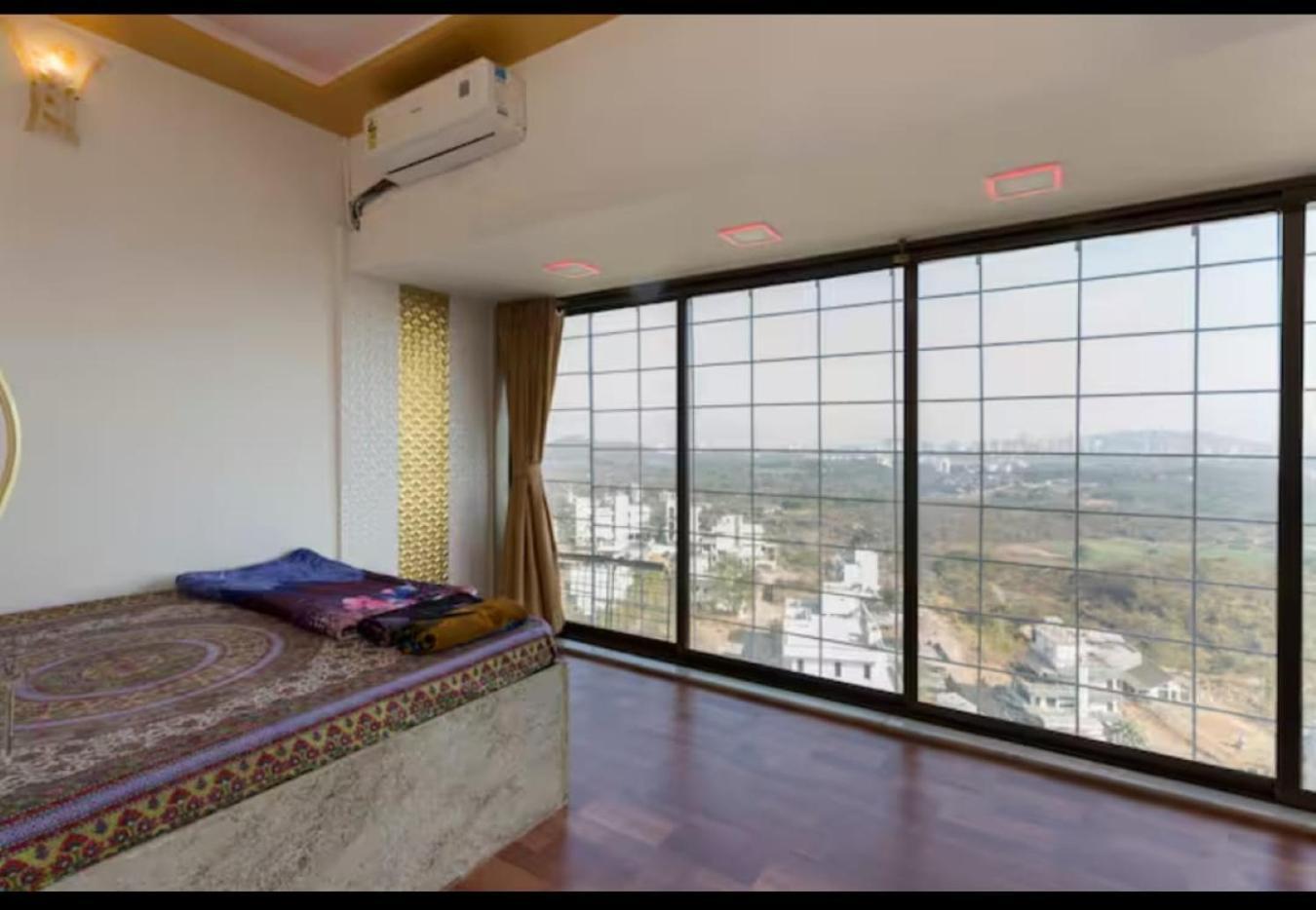 Apartment Blissful In Goregaon East