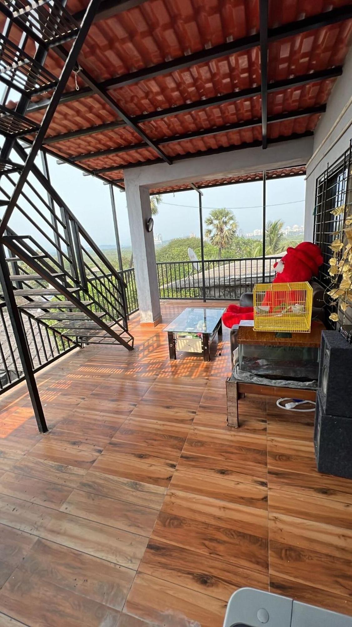 Shomens World 3rd Rooftop