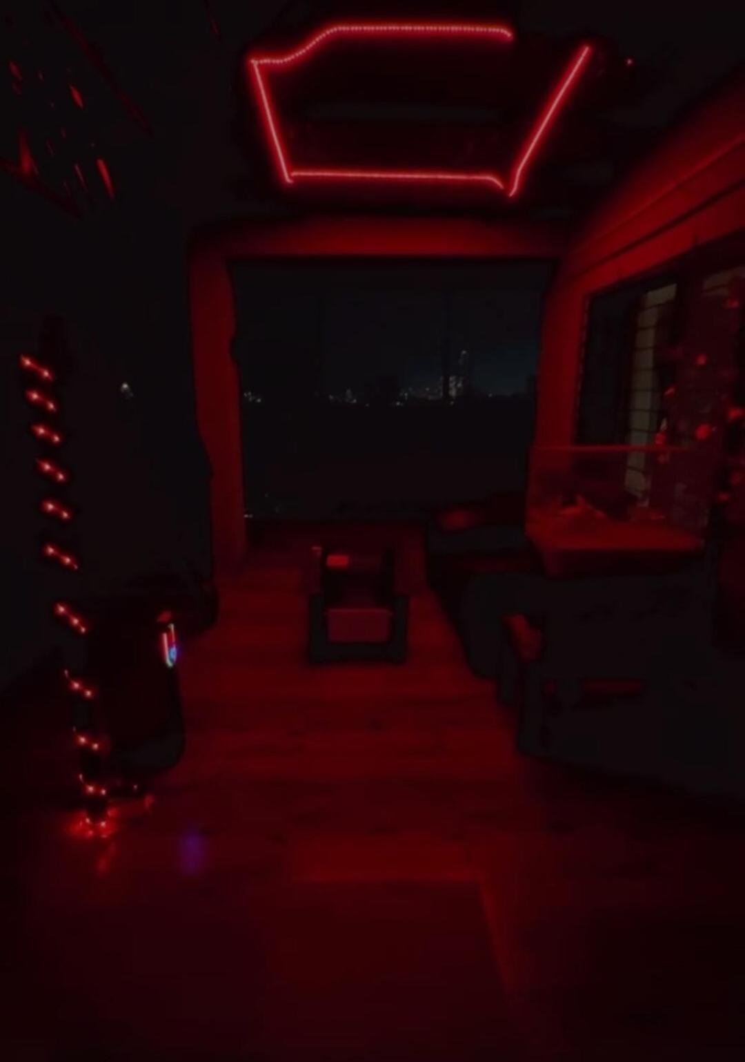 Shomens World 3rd Rooftop Apartment *