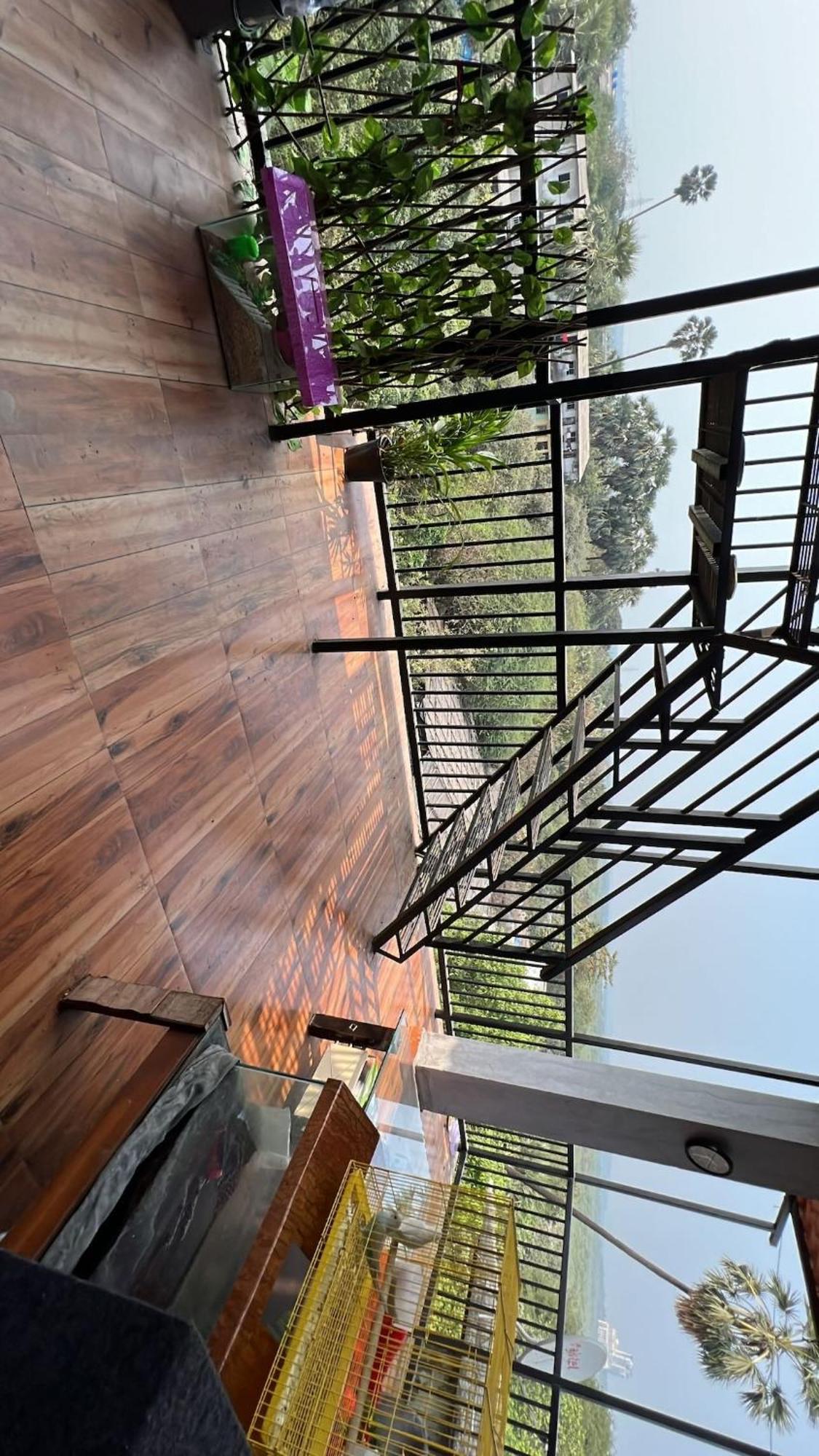 Shomens World 3rd Rooftop * Mumbai