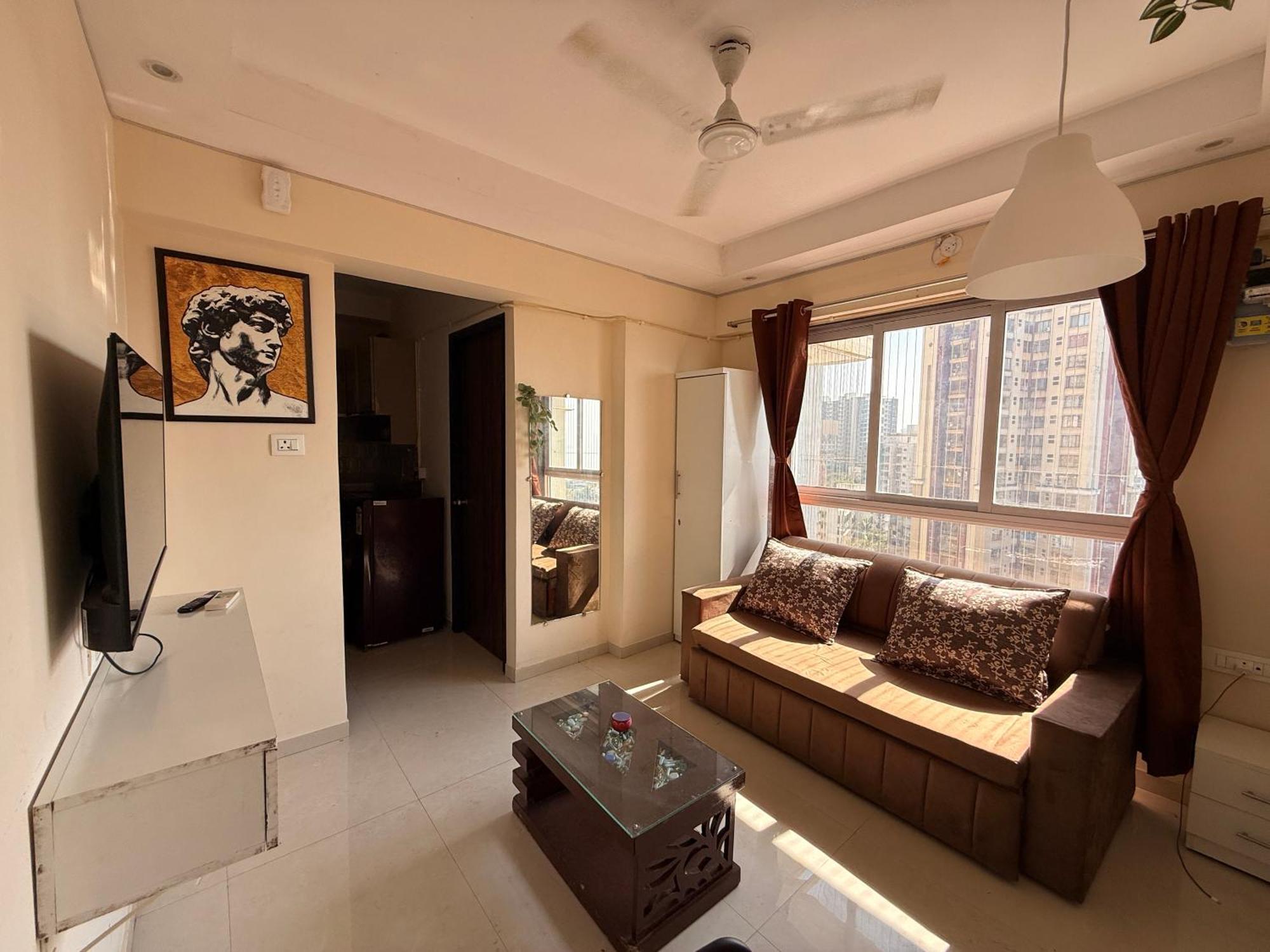 Apartment 1 Bhk Personal With Sea View At Versova Andheri West