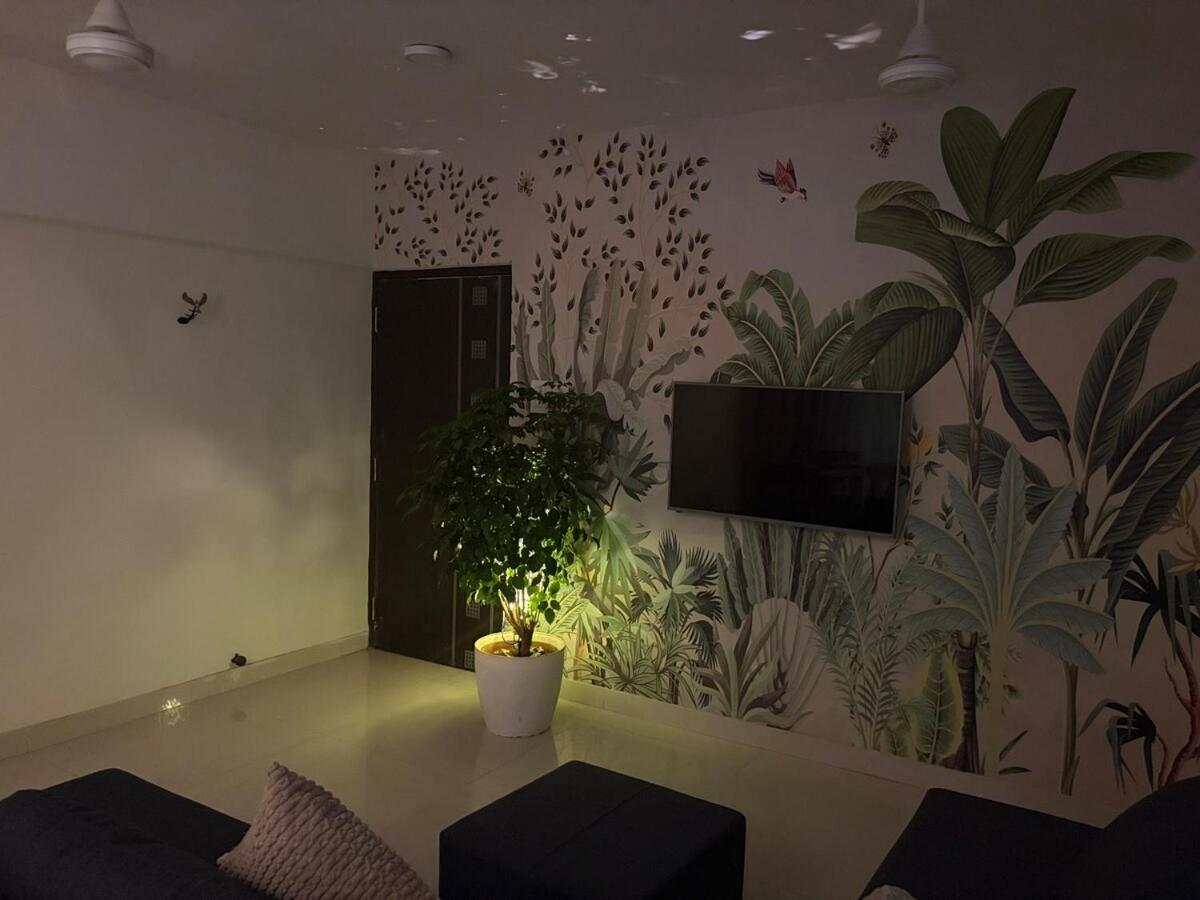 Royce Executive Service Premium *