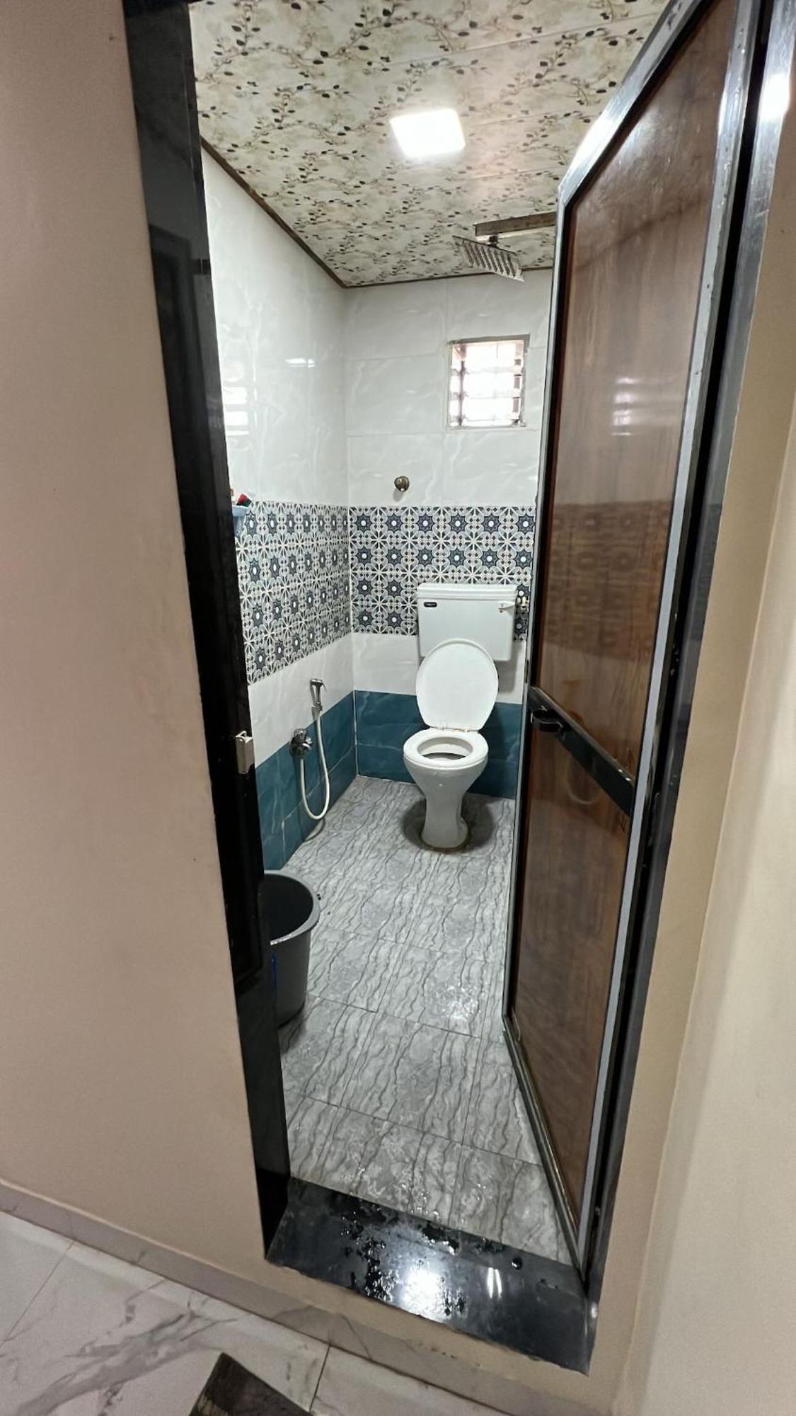 Shomens World 3rd Rooftop Apartment