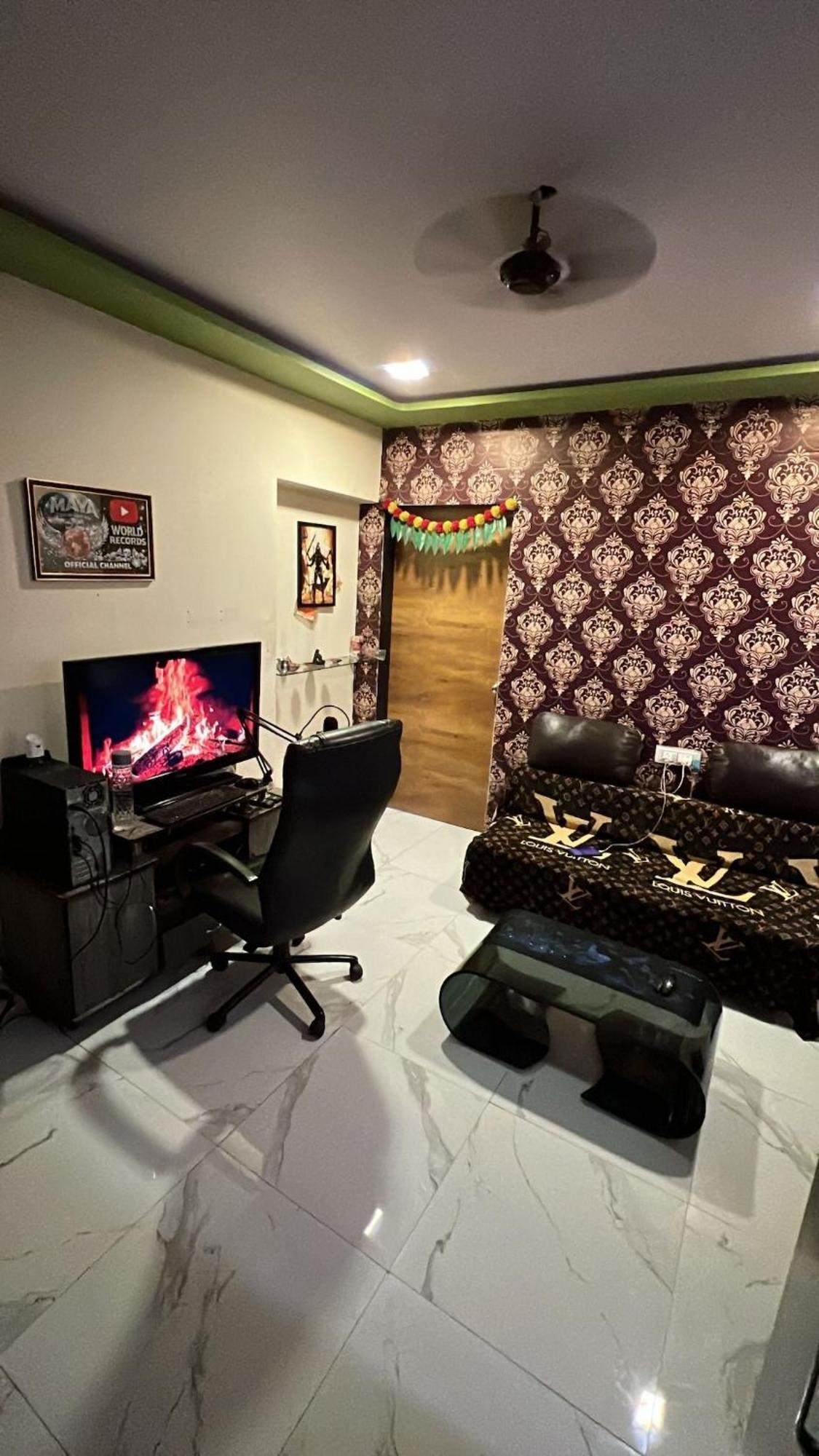 Apartment Shomens World 3rd Rooftop *