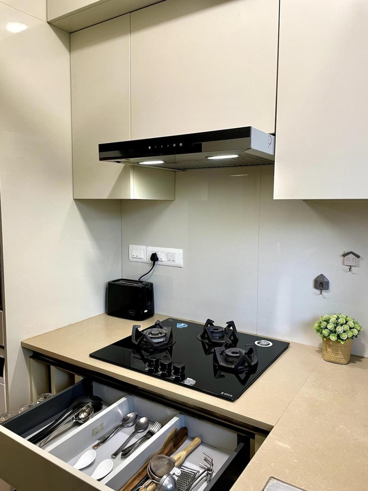 Apartment Maple 1 Bhk In Hiranandani Powai *