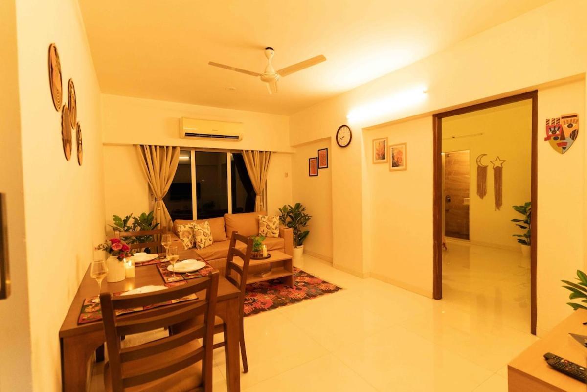 Apartment Modern, Chic 2bhk Near Bkc And Airport