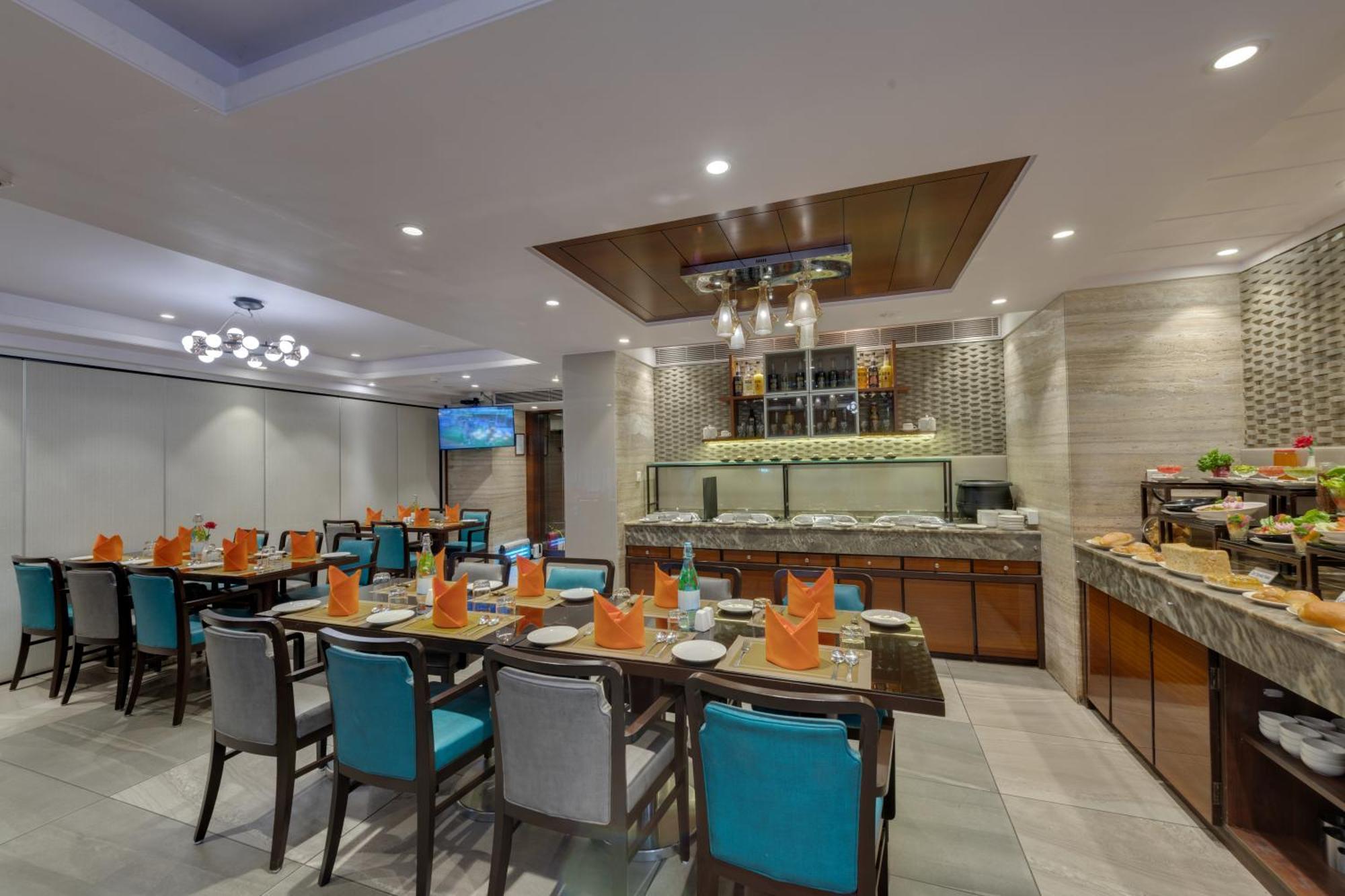 Suba Galaxy Hotel 4*