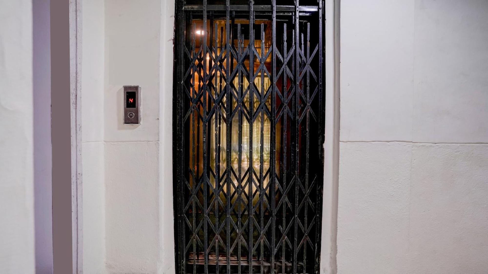 Hotel Fabhotel Dream Palace Mumbai