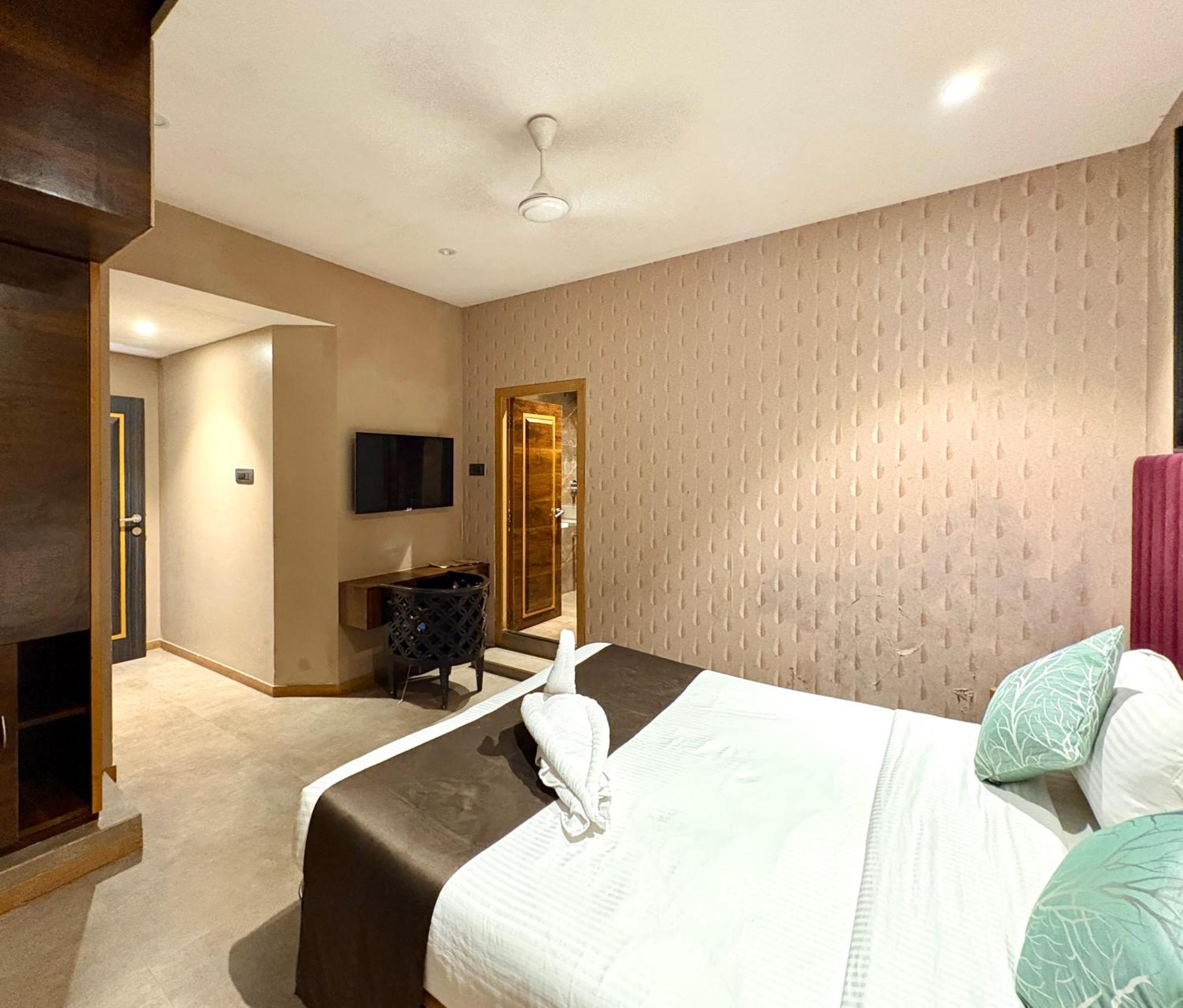Gulf Mumbai- The Boutique Colaba Mumbai