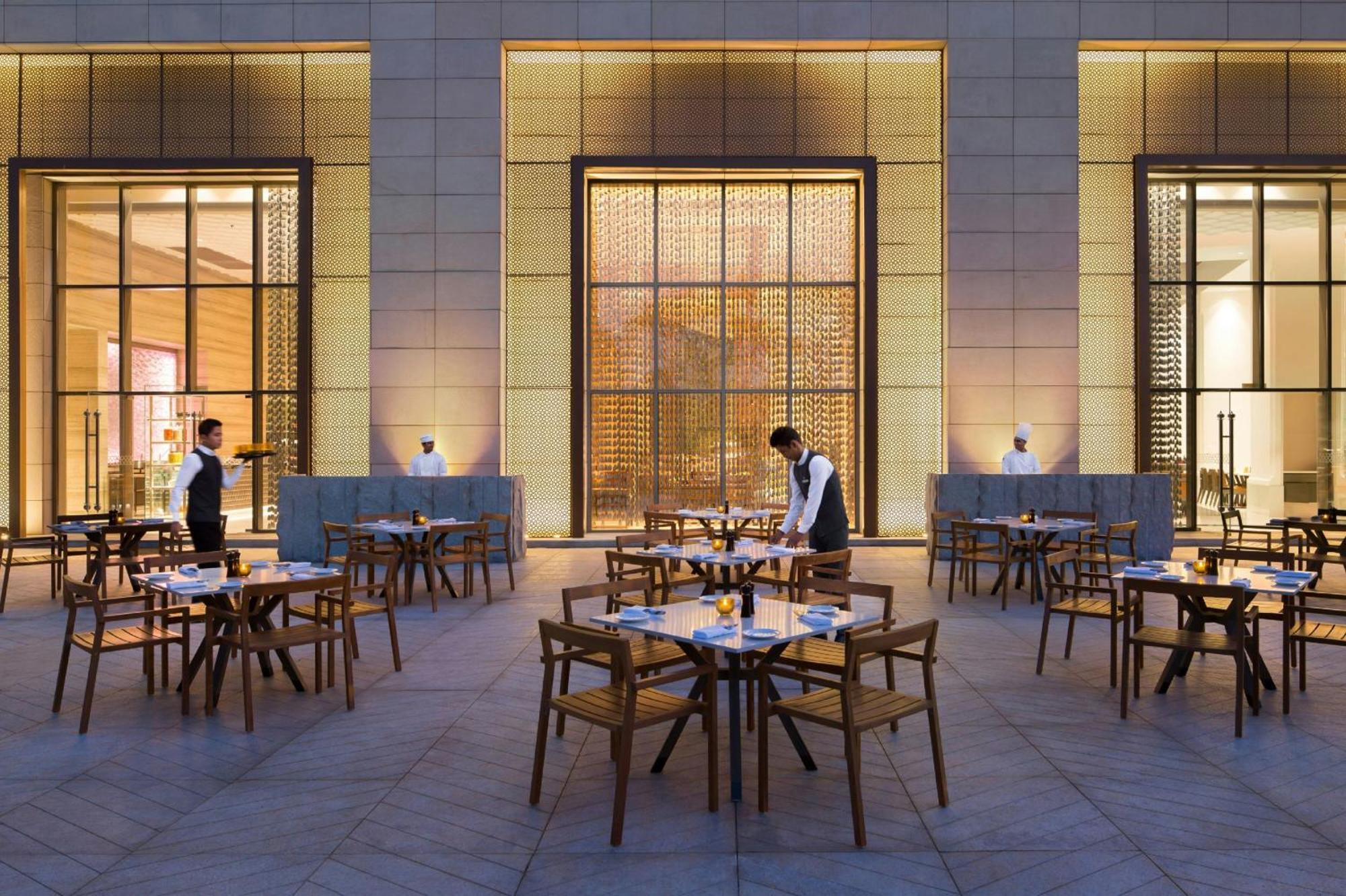Jw Marriott Sahar Airport Hotel 5*