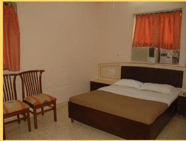 Red Palm Residency