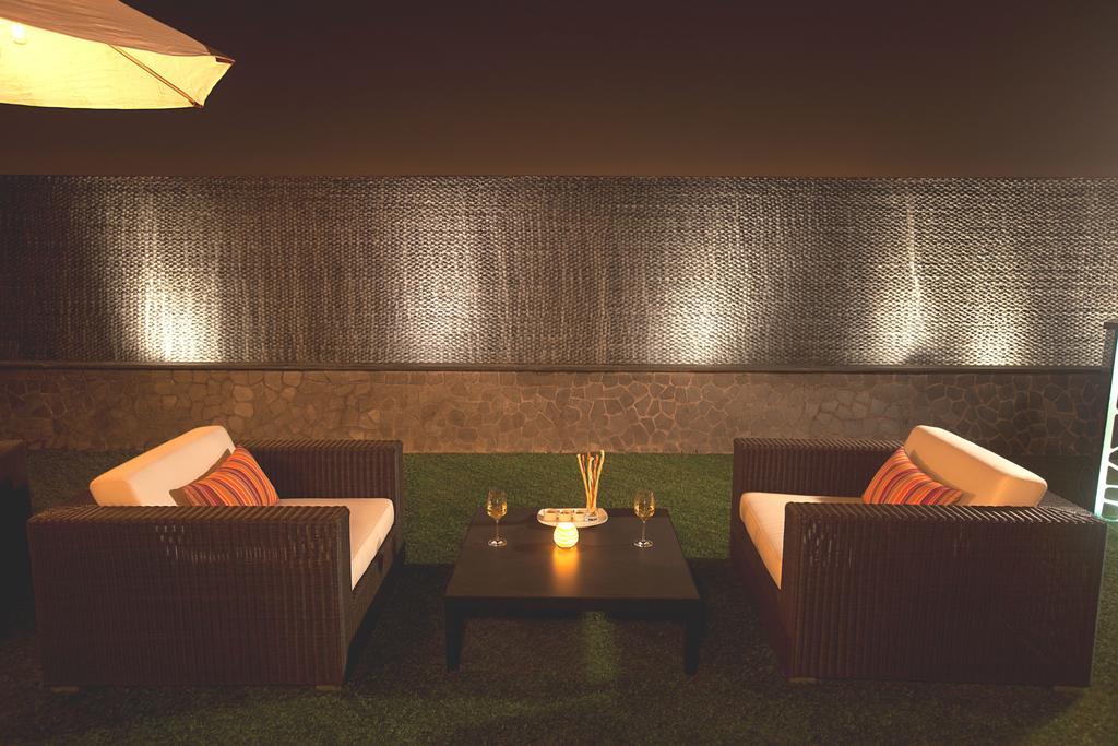 Hotel Waterstones Mumbai