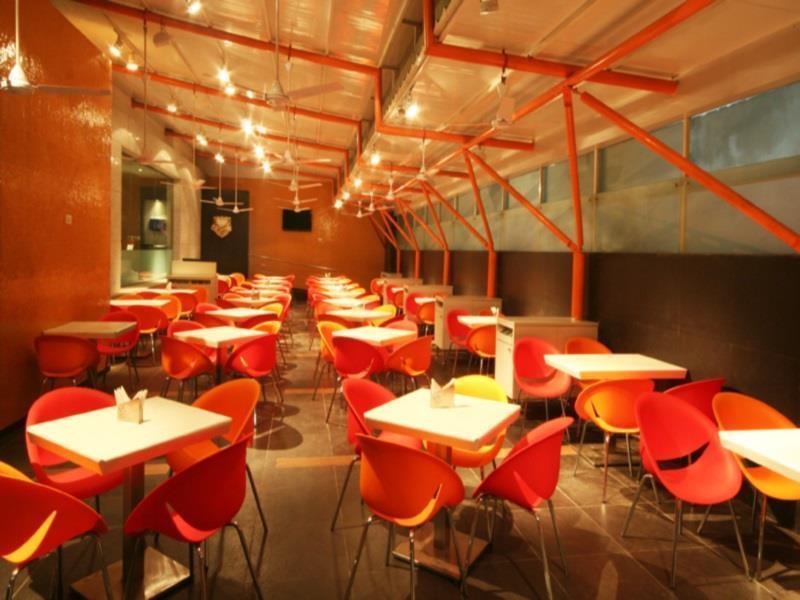 Hotel Suncity Premiere, Near To Airport 3*