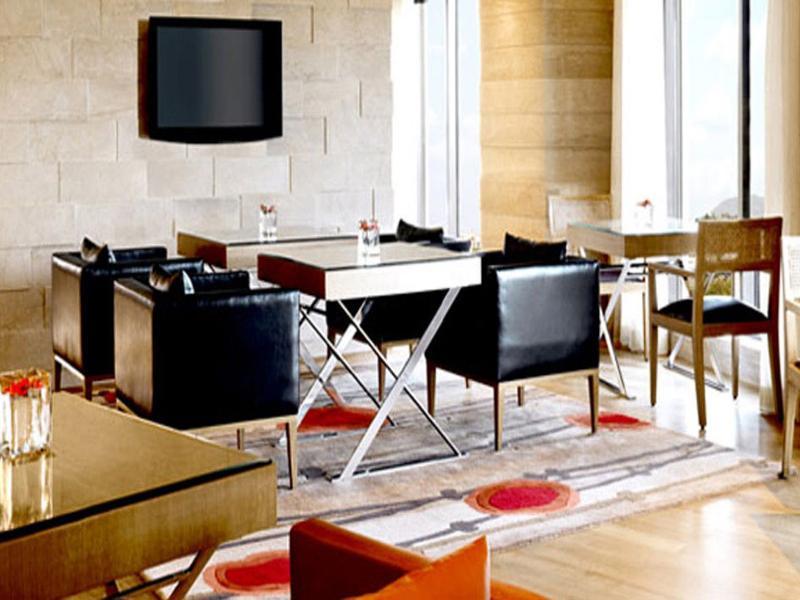 Trident Bandra Kurla Hotel