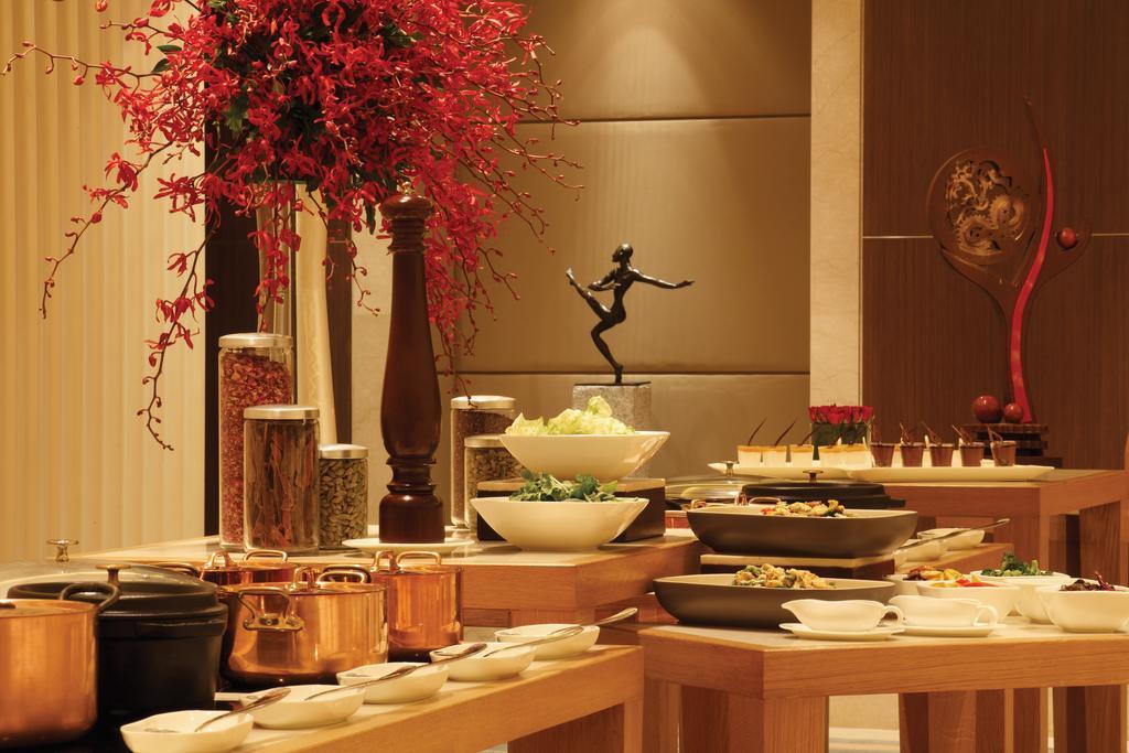 Hotel Trident Bandra Kurla Mumbai