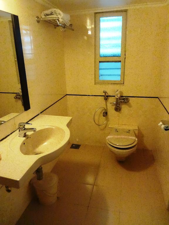 Avion Hotel 3*