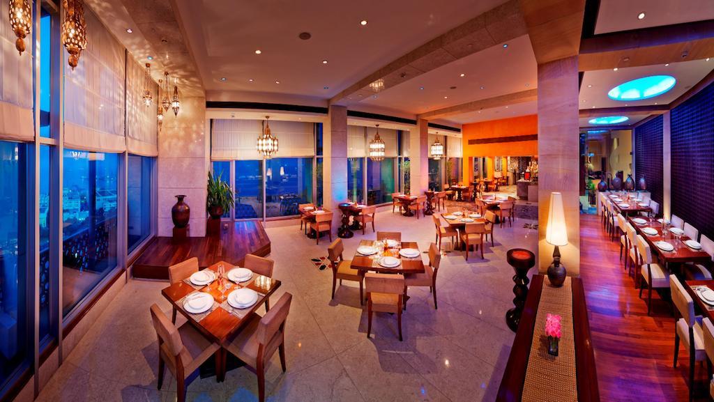 The Taj Mahal Tower, Hotel 5*