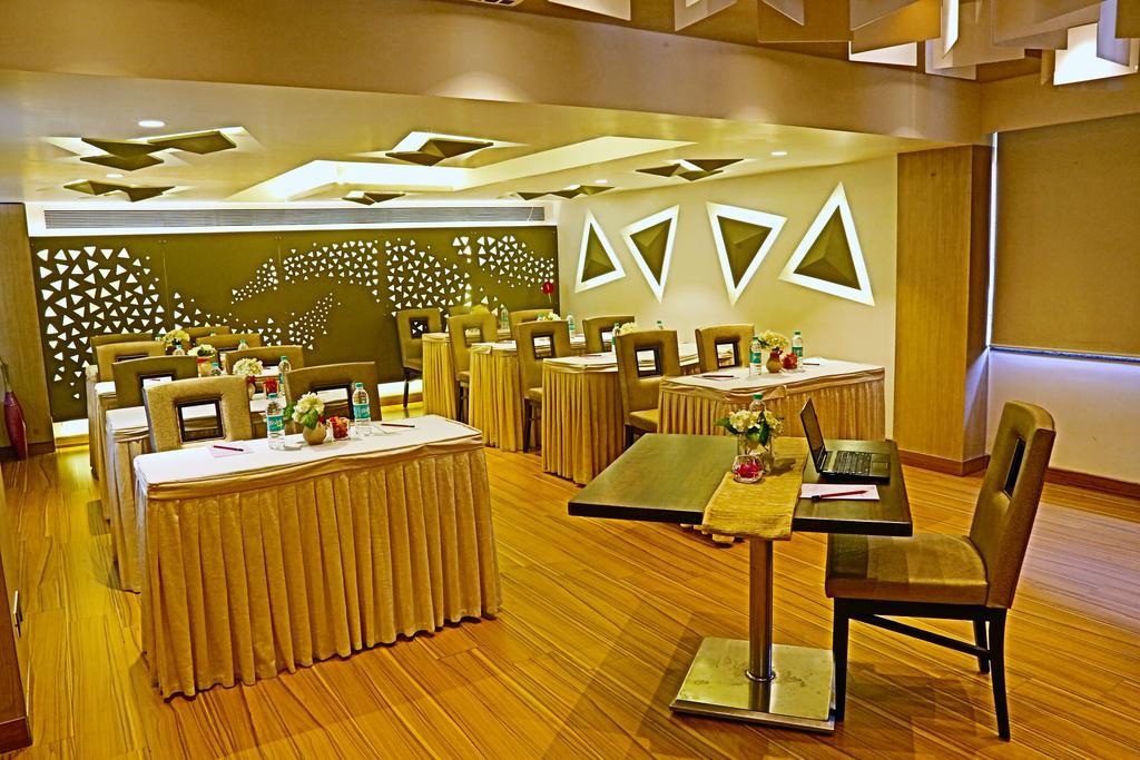 Hotel The Oriental Residency 3*