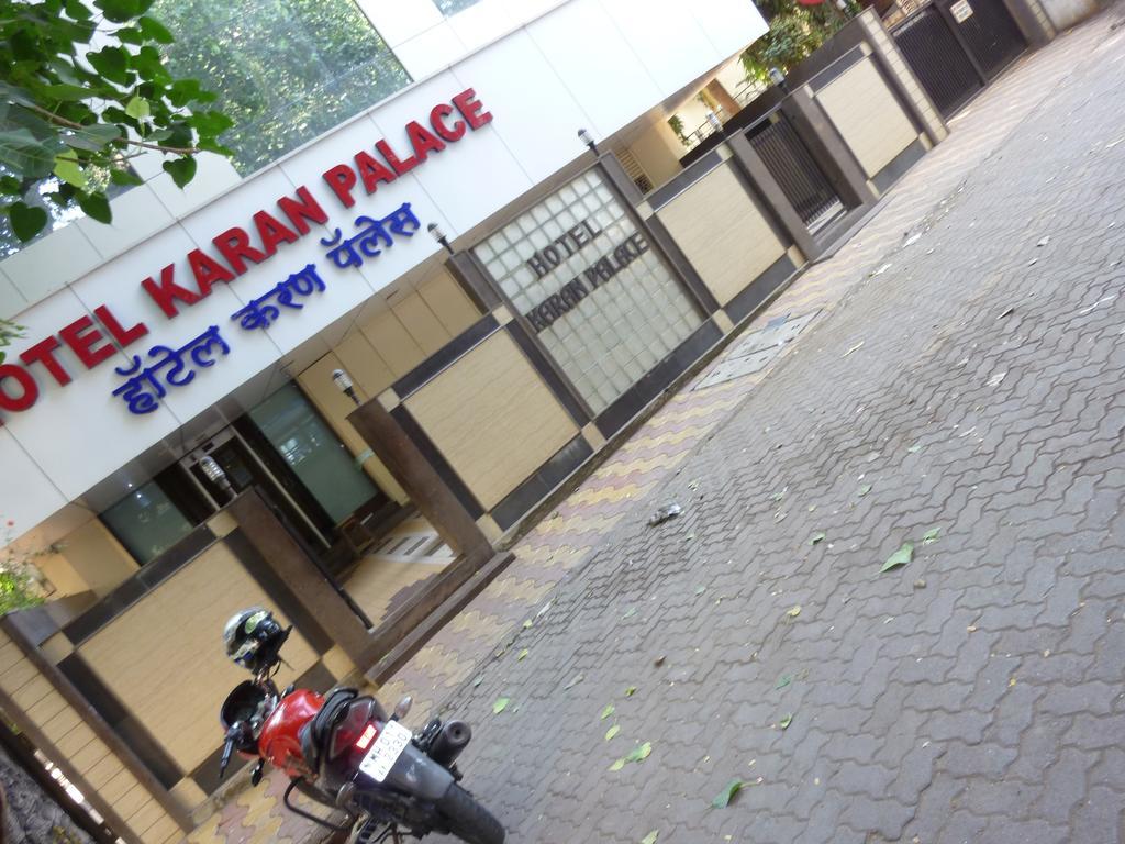 Hotel Karan Palace