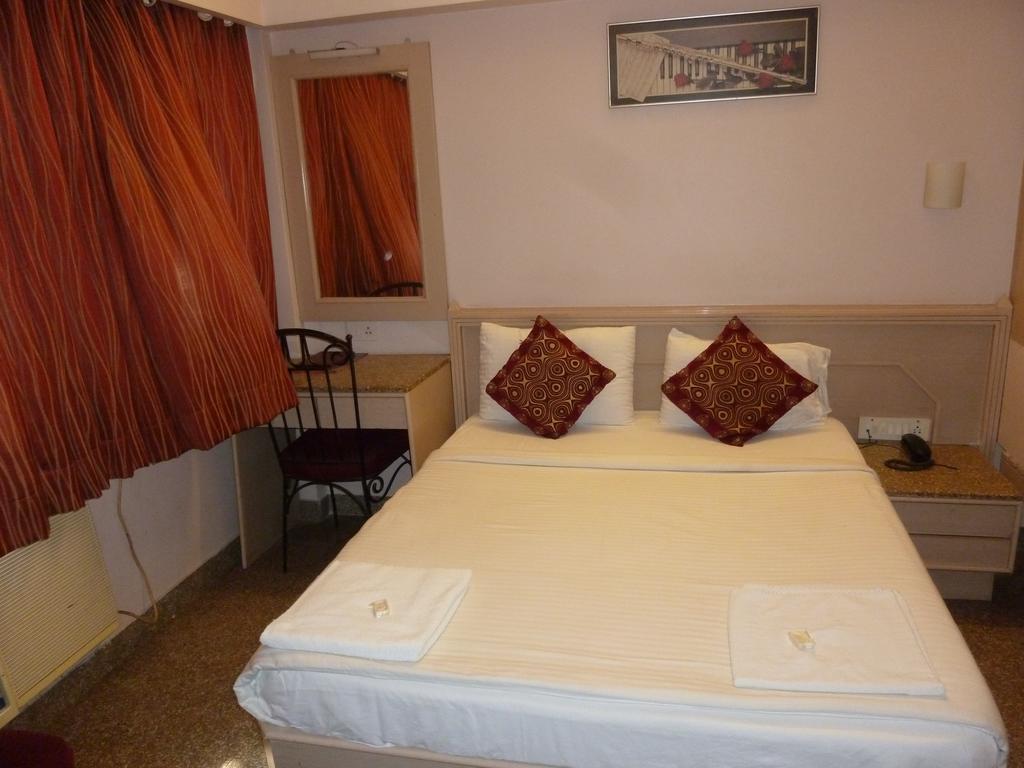 Hotel Karan Palace Mumbai