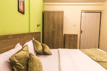 Oyo Premium Mumbai Saki Vihar Mumbai