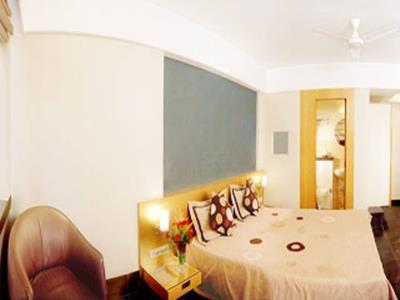 Oyo 19917 Golden Swan Mumbai