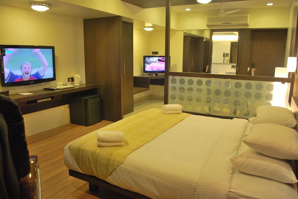 Silver Hotel