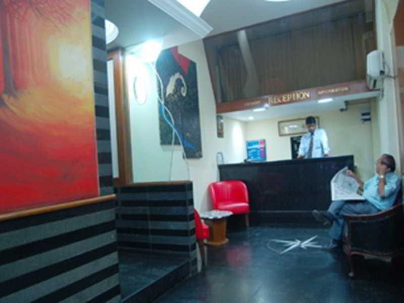 Kings International Juhu Hotel 3*