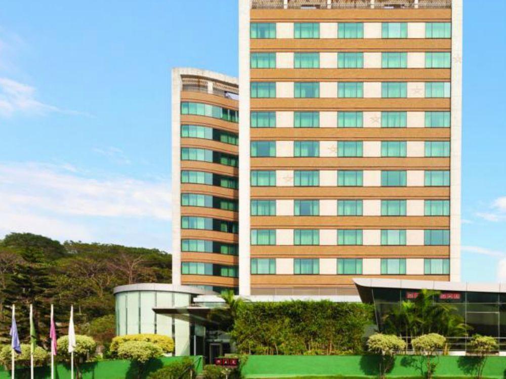 Ramada Powai & Convention Centre 5*