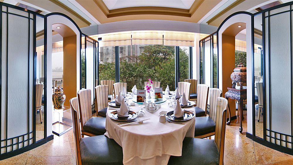 Marine Plaza 5* Mumbai